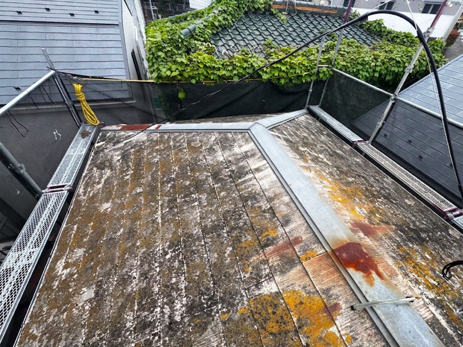 屋根塗装工事